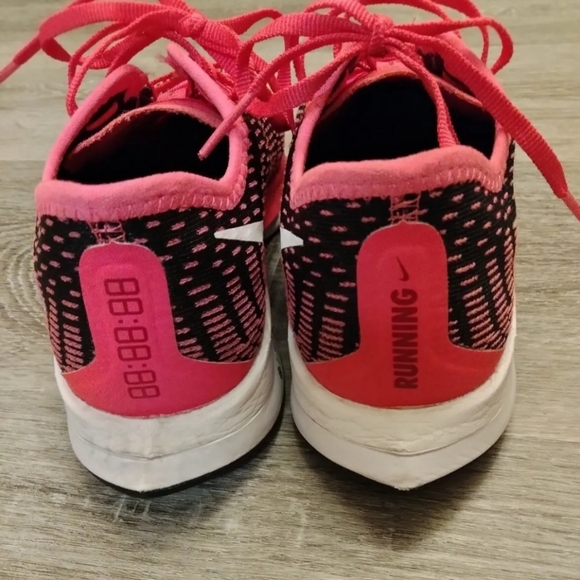 Nike Pegasus 2 Running Shoe - Picture 4 of 6